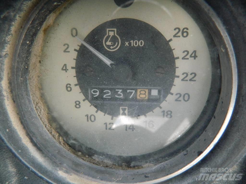 Ford TW 25 Tractoren