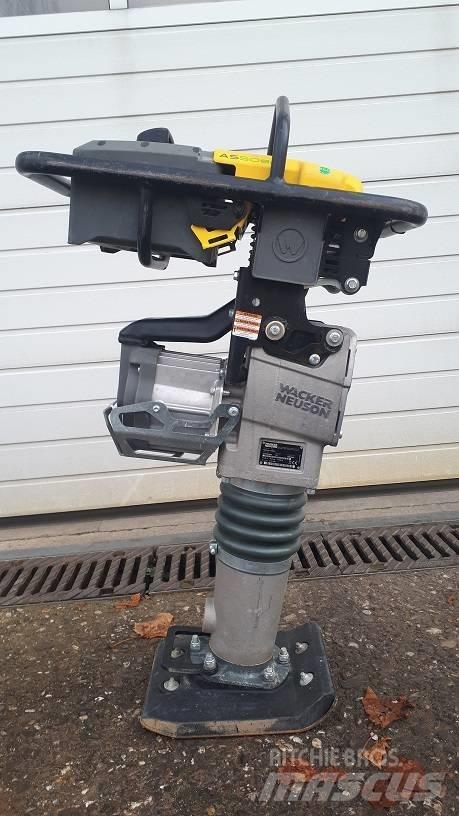 Wacker Neuson AS50e Stampers