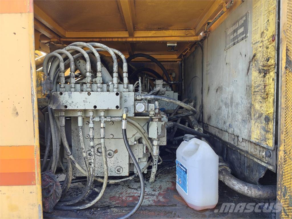 Åkerman H14BE Rupsgraafmachines