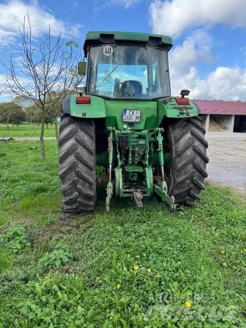 John Deere 8200 Tractoren