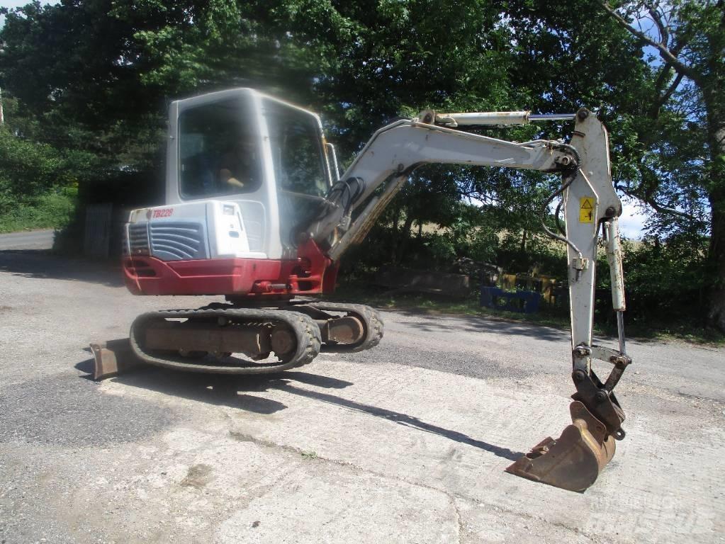 Takeuchi TB 228 Minigraafmachines < 7t