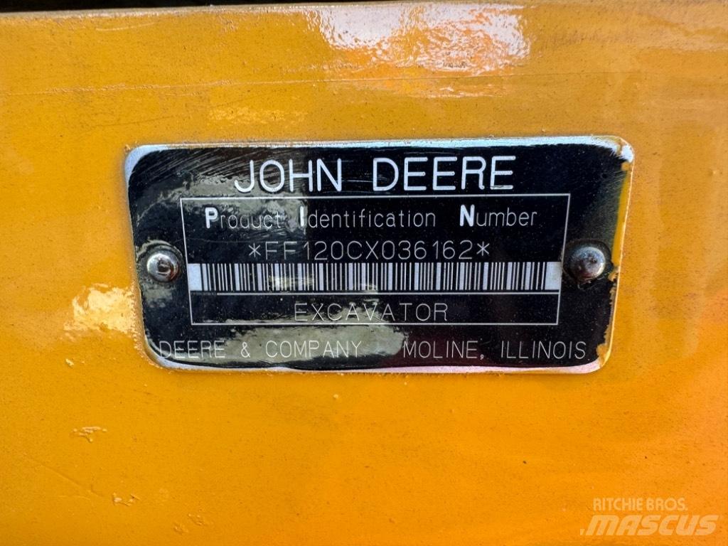DEERE 120C LC Rupsgraafmachines