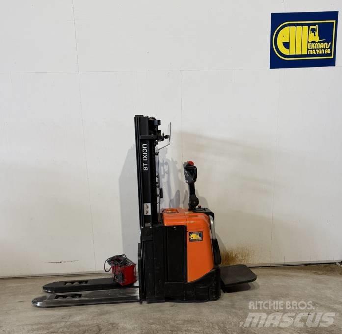 BT Truck SPE 125L Stapelaar meeloop