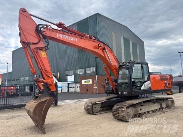 Hitachi ZX 250 LC-5 Rupsgraafmachines
