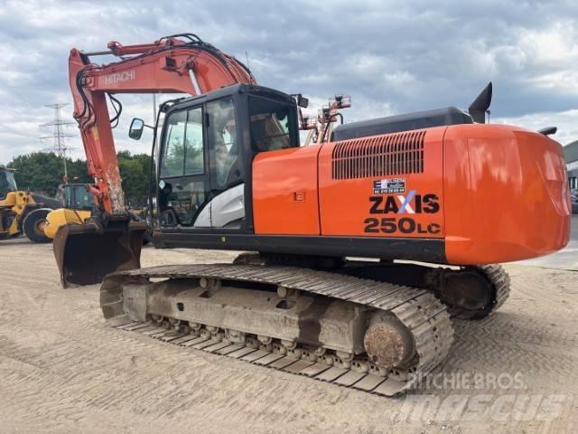Hitachi ZX 250 LC-5 Rupsgraafmachines