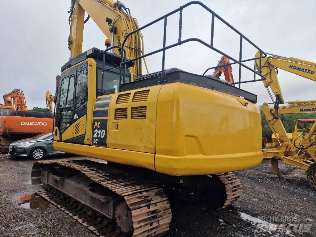 Komatsu PC210LC-11 Rupsgraafmachines