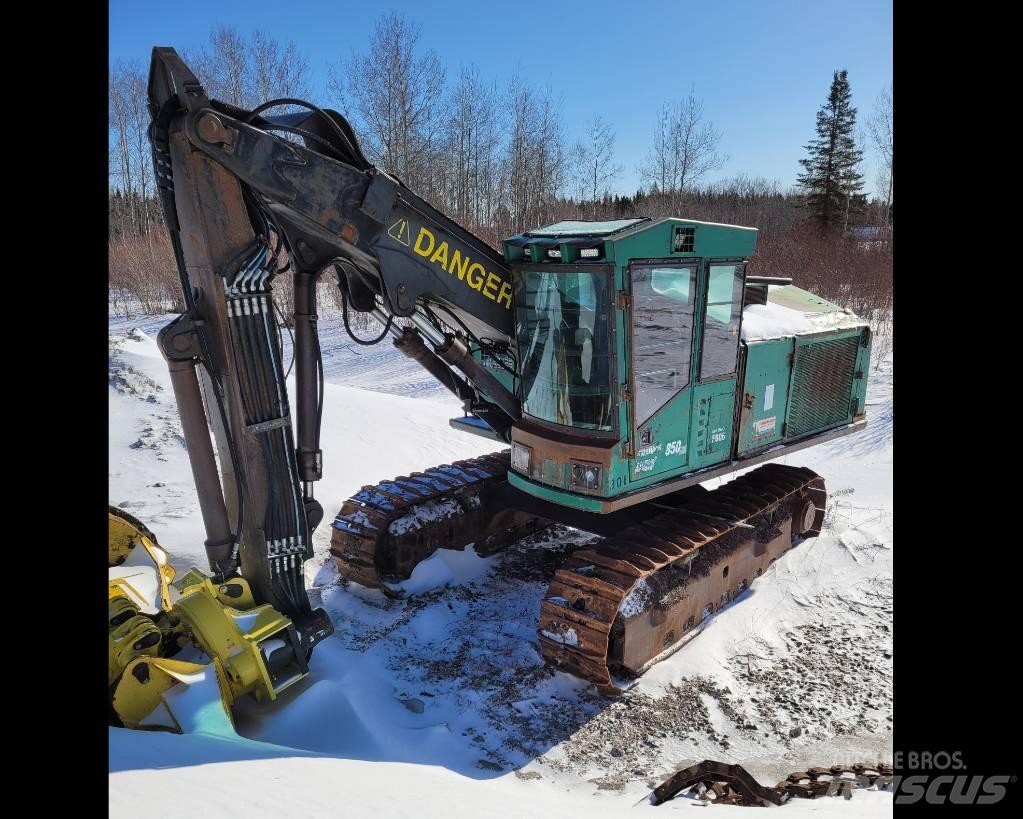 John Deere 853 Feller bunchers
