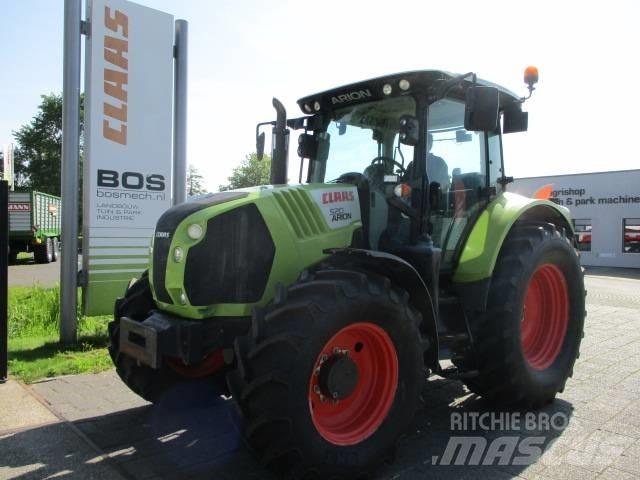 CLAAS Arion 520 Tractoren