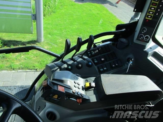CLAAS Arion 520 Tractoren
