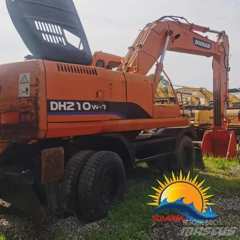Doosan DH 210 W Wielgraafmachines