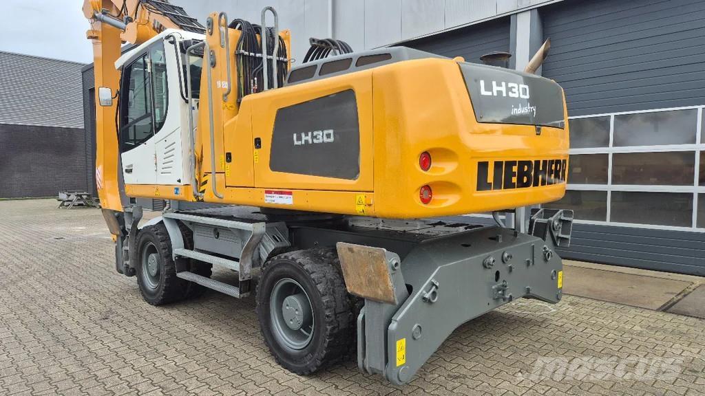 Liebherr LH30 Waste / industry handlers
