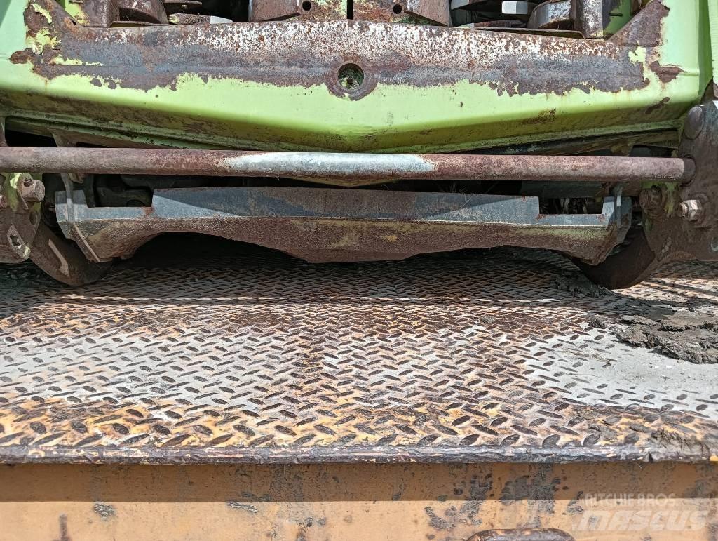 CLAAS Orbis 600 Zelfrijdende veldhakselaars