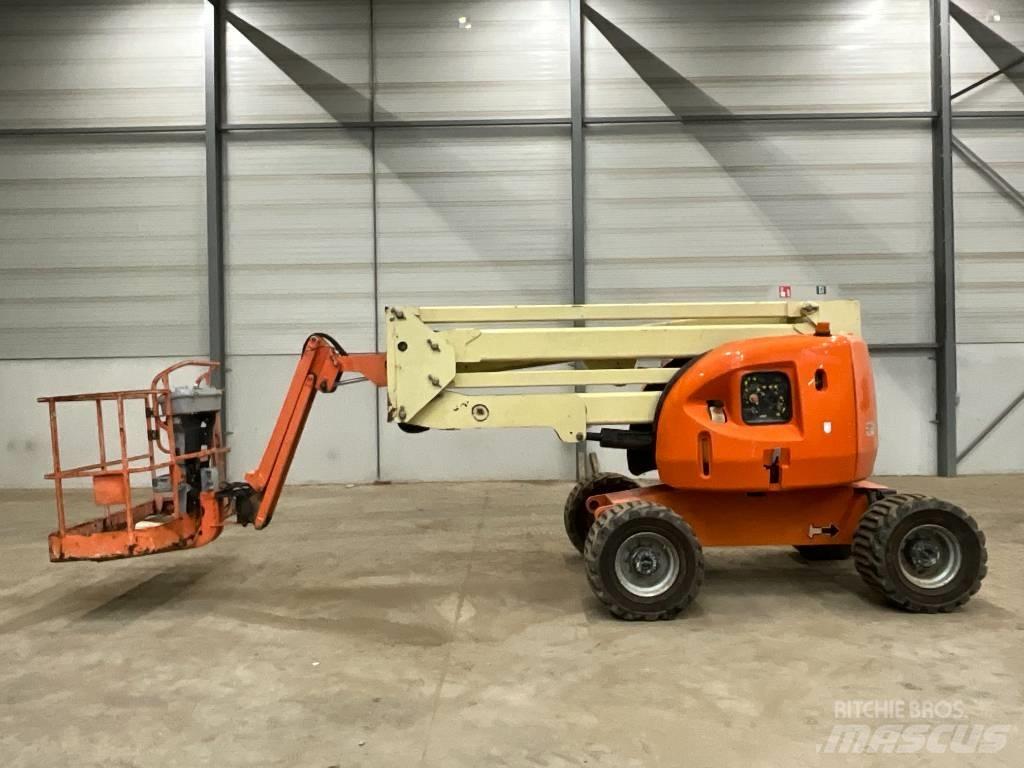 JLG 450 AJ Knikarmhoogwerkers