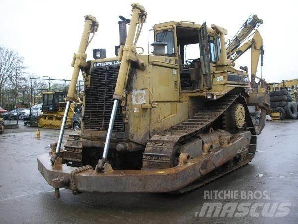 CAT D8N Rupsdozers