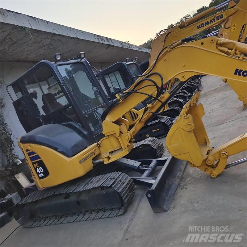 Komatsu PC 40 Minigraafmachines < 7t