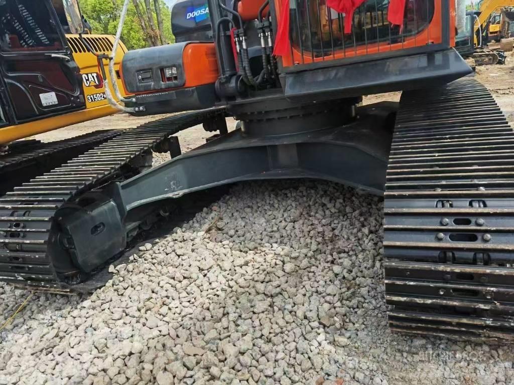 Doosan DX 300 LCA Rupsgraafmachines