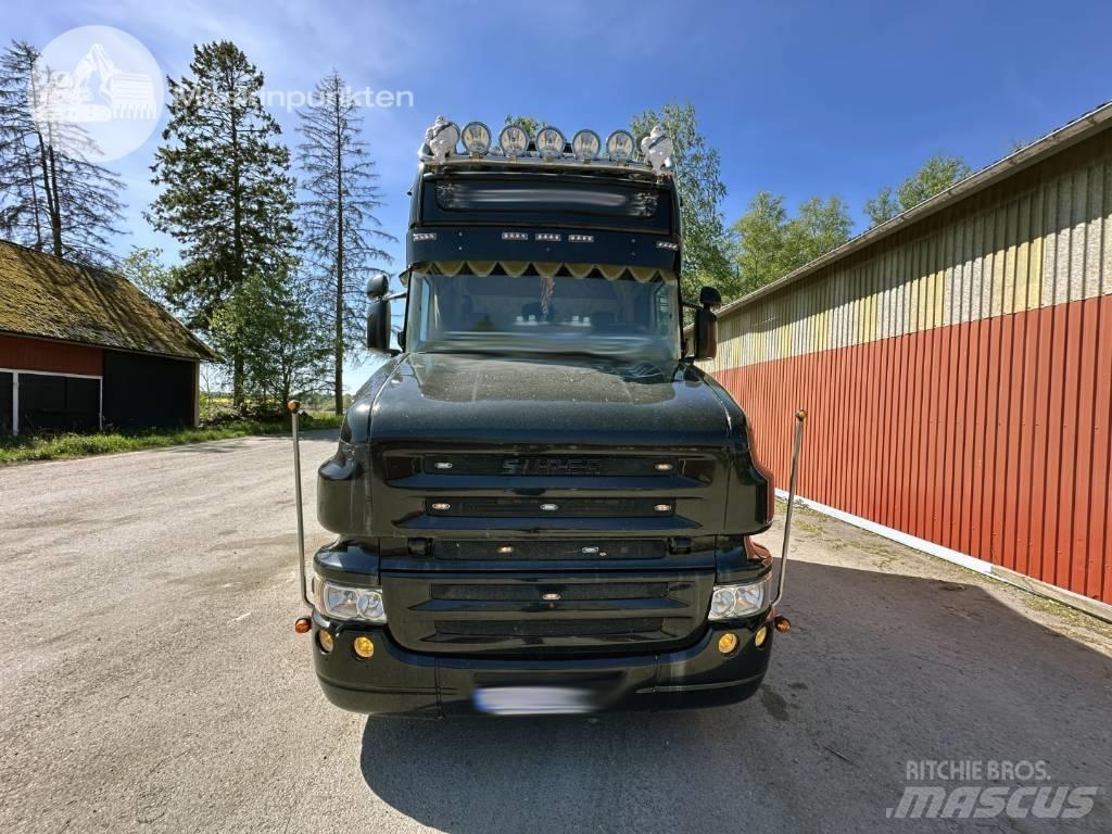 Scania R 620 LA Trekkers
