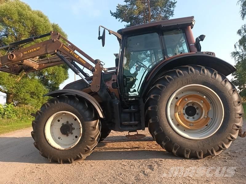 Valtra N 141 Tractoren