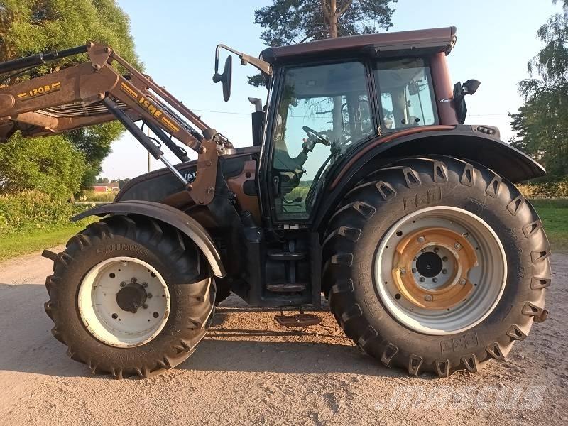 Valtra N 141 Tractoren
