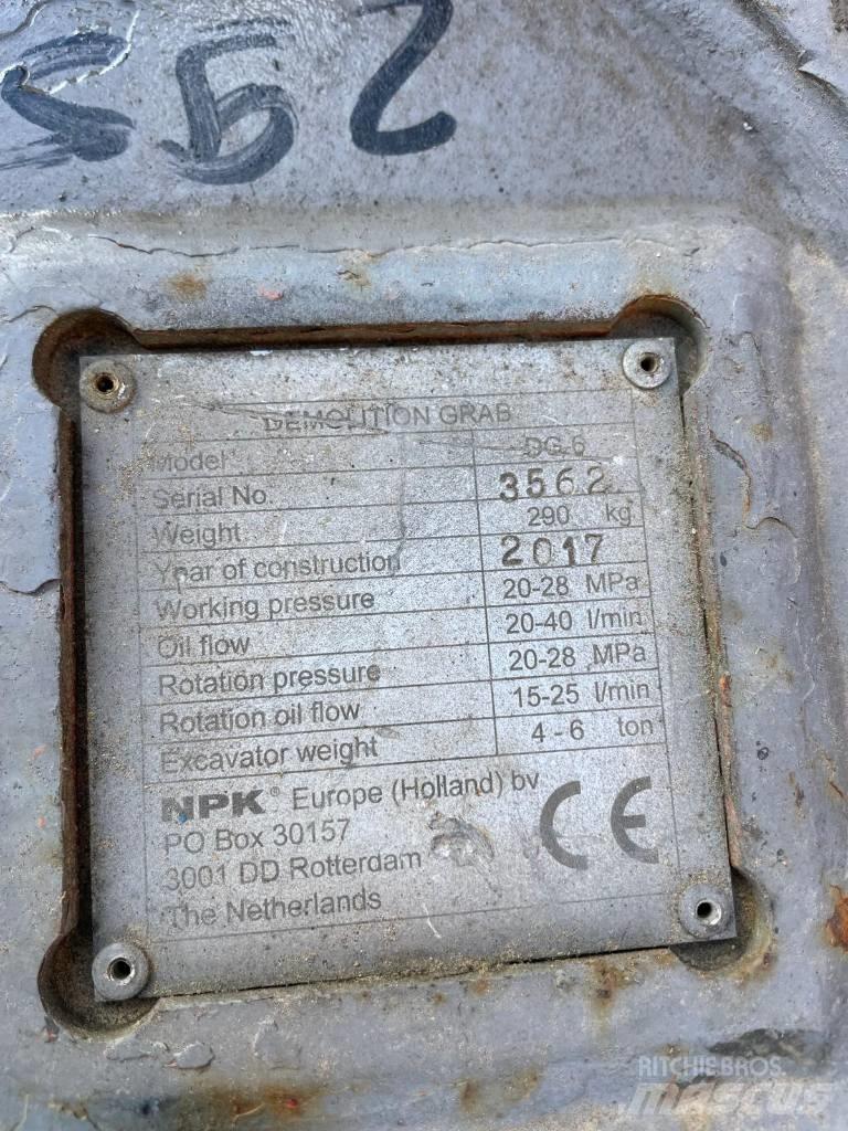 NPK DG-6 Minigraafmachines < 7t