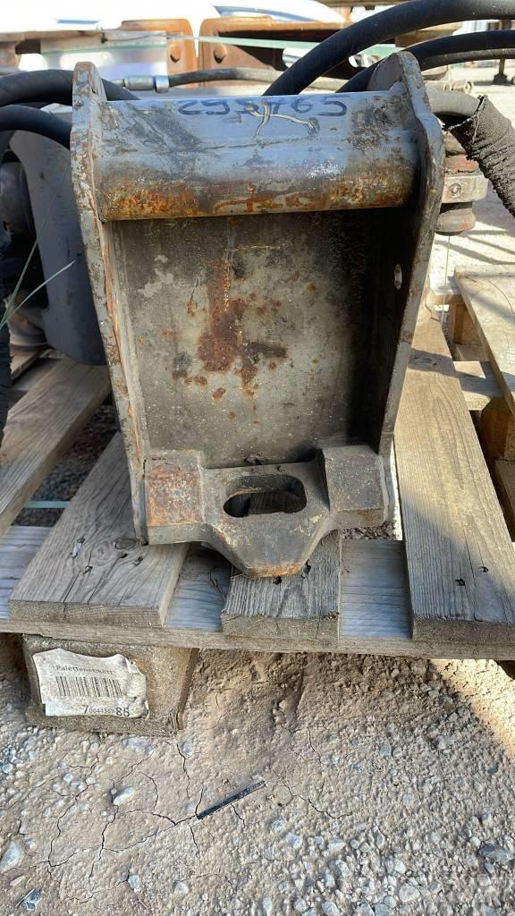 NPK DG-6 Minigraafmachines < 7t