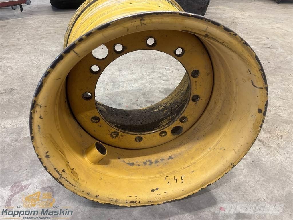 Rottne F18 24x26,5 Banden, wielen en velgen