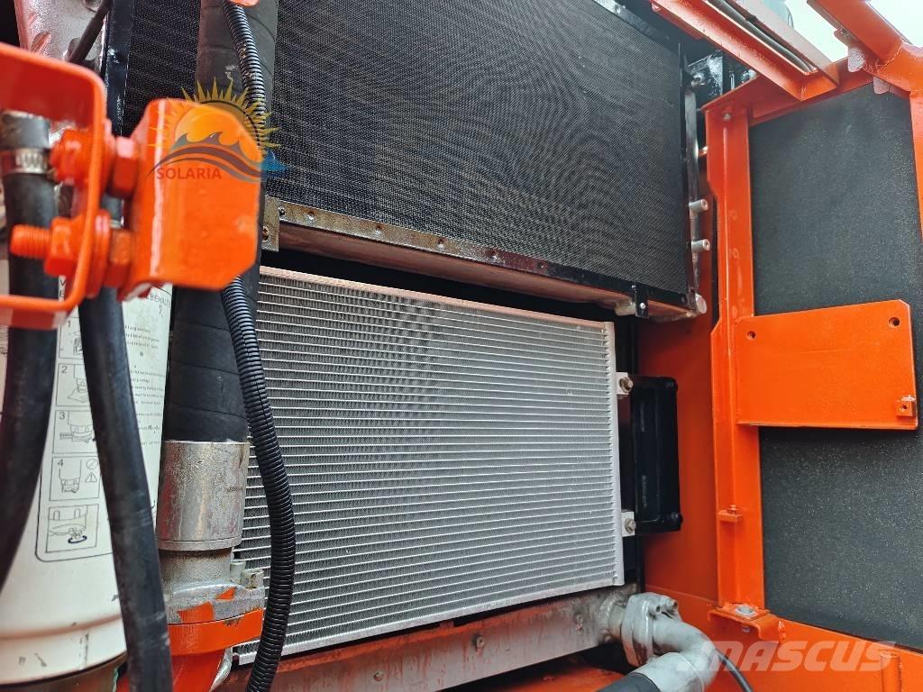 Doosan DX 300 LC Rupsgraafmachines