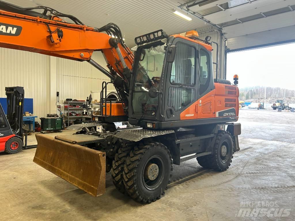 Doosan DX170W-5 Wielgraafmachines