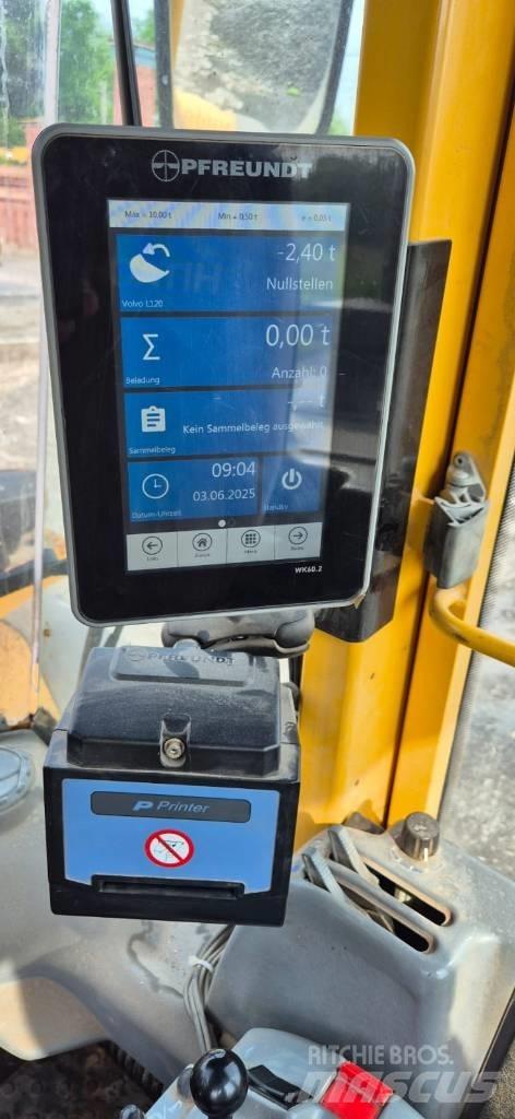 Volvo L 120 E Wielladers