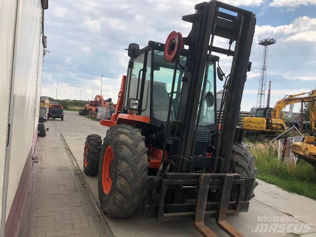 JCB 930-4 Vorkheftruck voor zwaar terrein