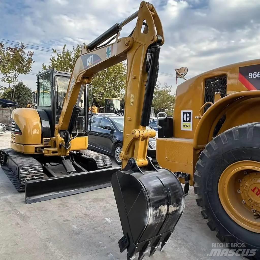 CAT 304 CR Rupsgraafmachines
