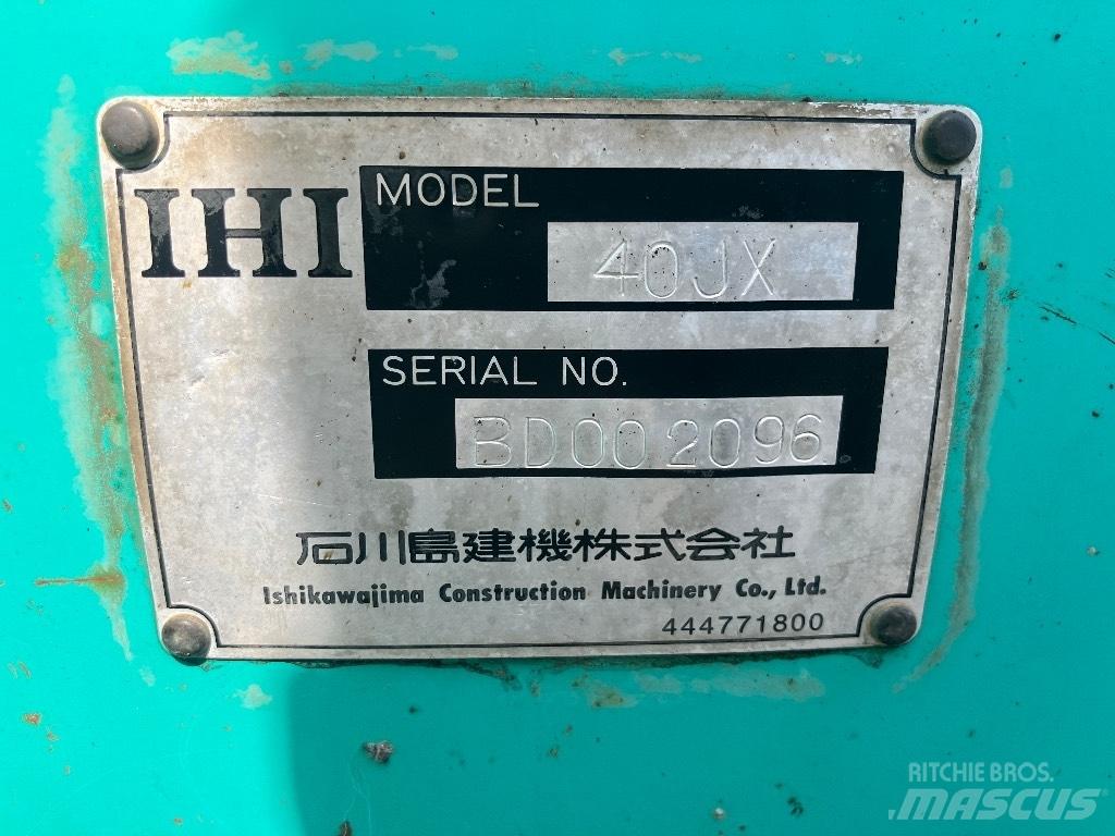 IHI 40 JX Minigraafmachines < 7t