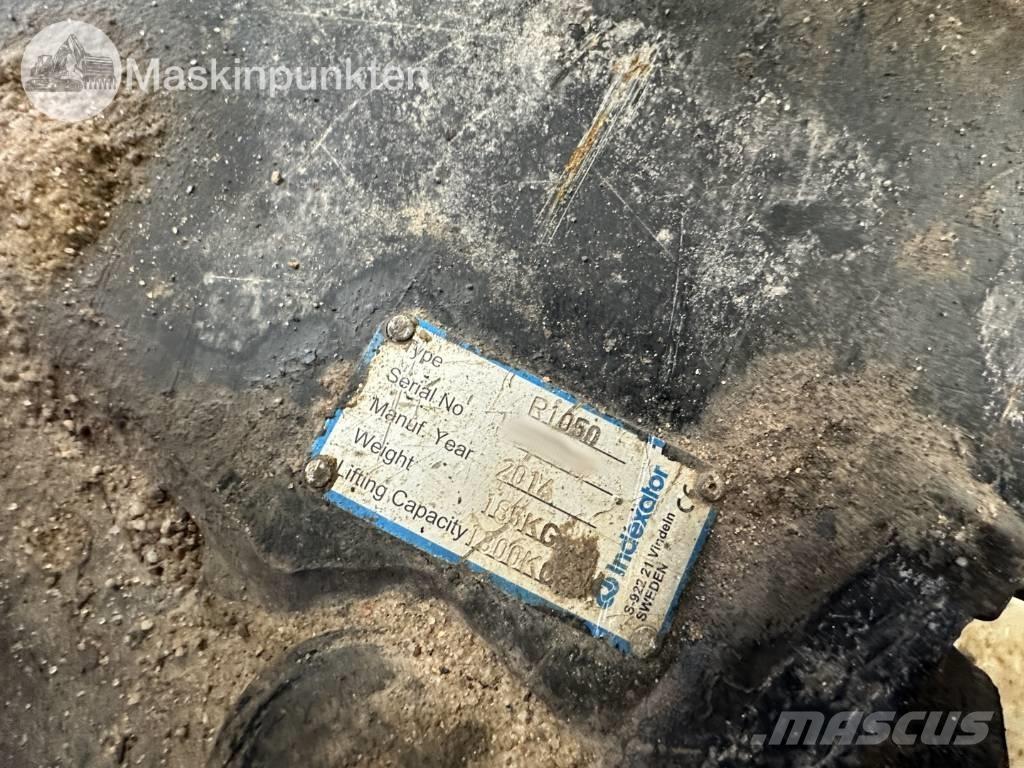 Volvo EC 250 E Rupsgraafmachines