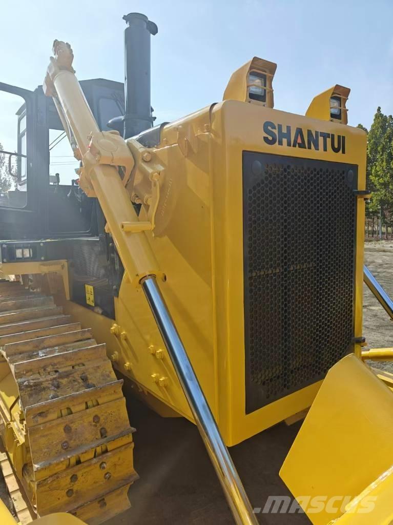 Shantui SD 32 Rupsdozers