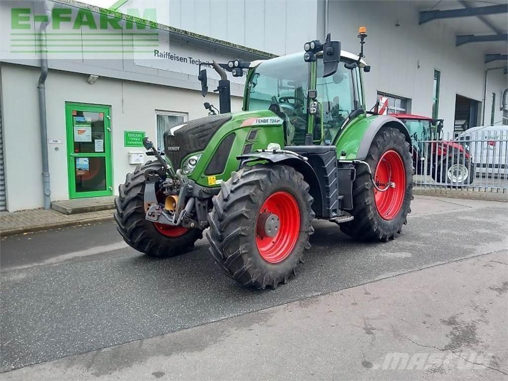 Fendt 724 vario s4 Tractoren