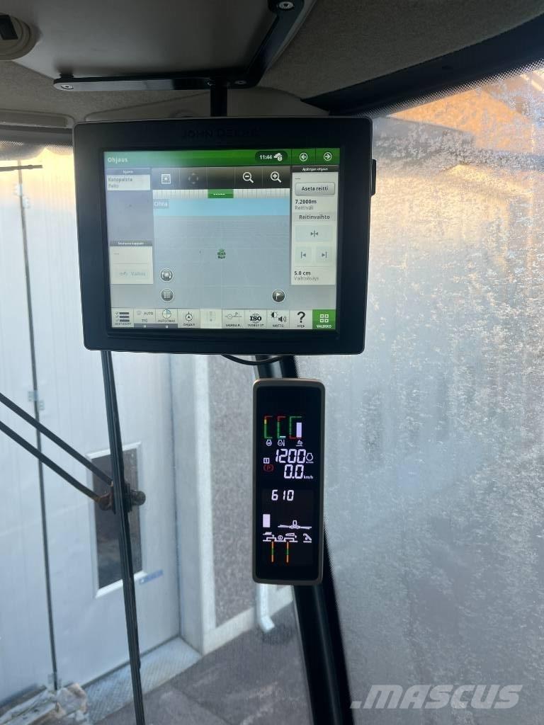 John Deere T660i Maaidorsmachines