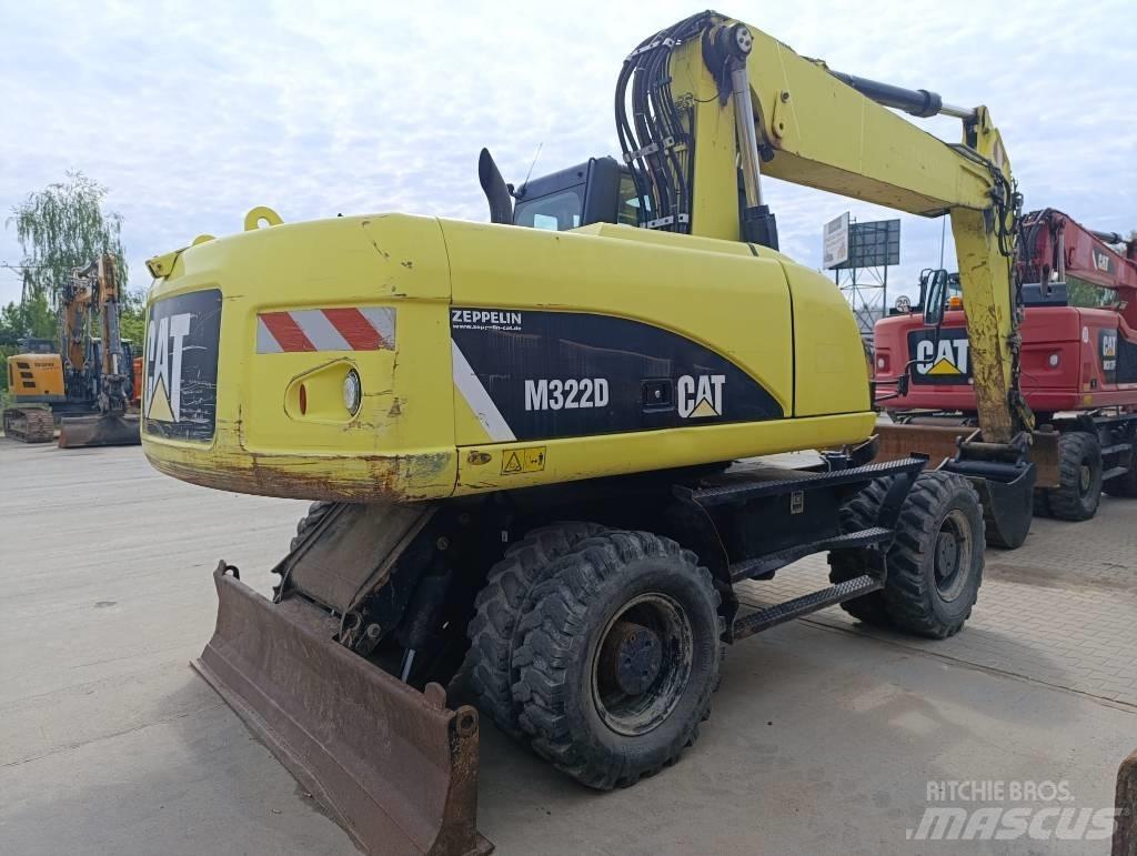 CAT M 322 D Wielgraafmachines