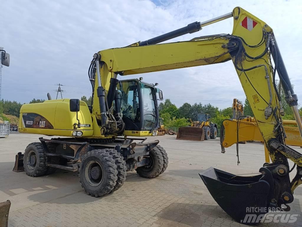 CAT M 322 D Wielgraafmachines
