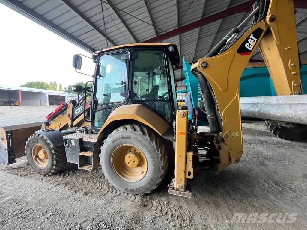 CAT 432 F 2 Graaf-laadcombinaties