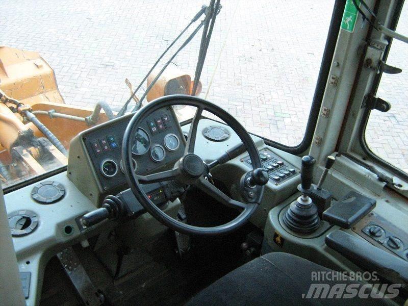 Hyundai HL740-3 Wielladers