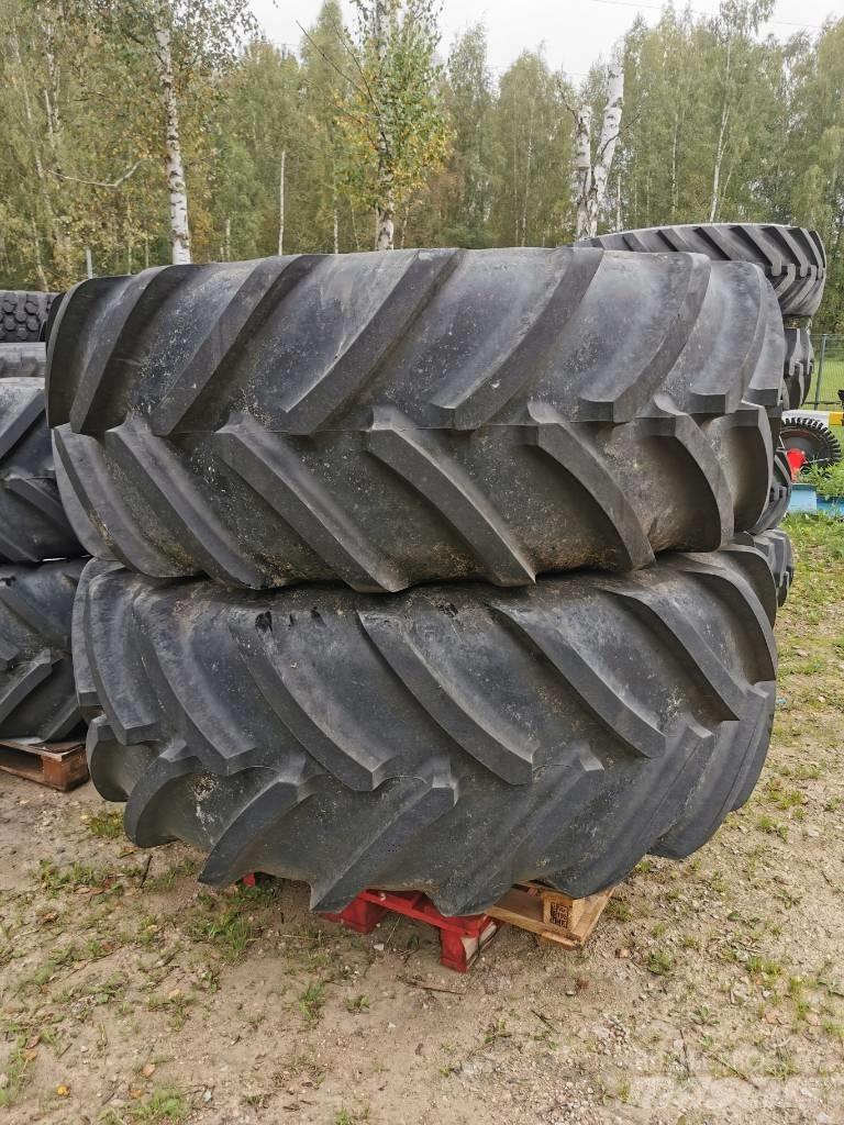  710/70R42 Michelin Banden, wielen en velgen