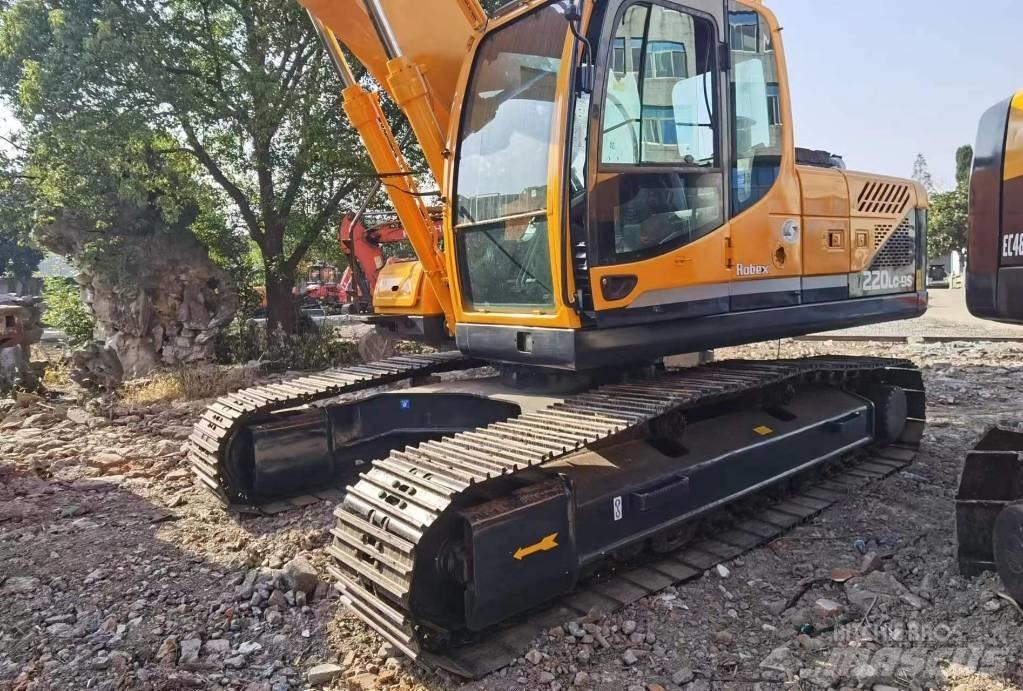 Hyundai R220LC-9S Rupsgraafmachines