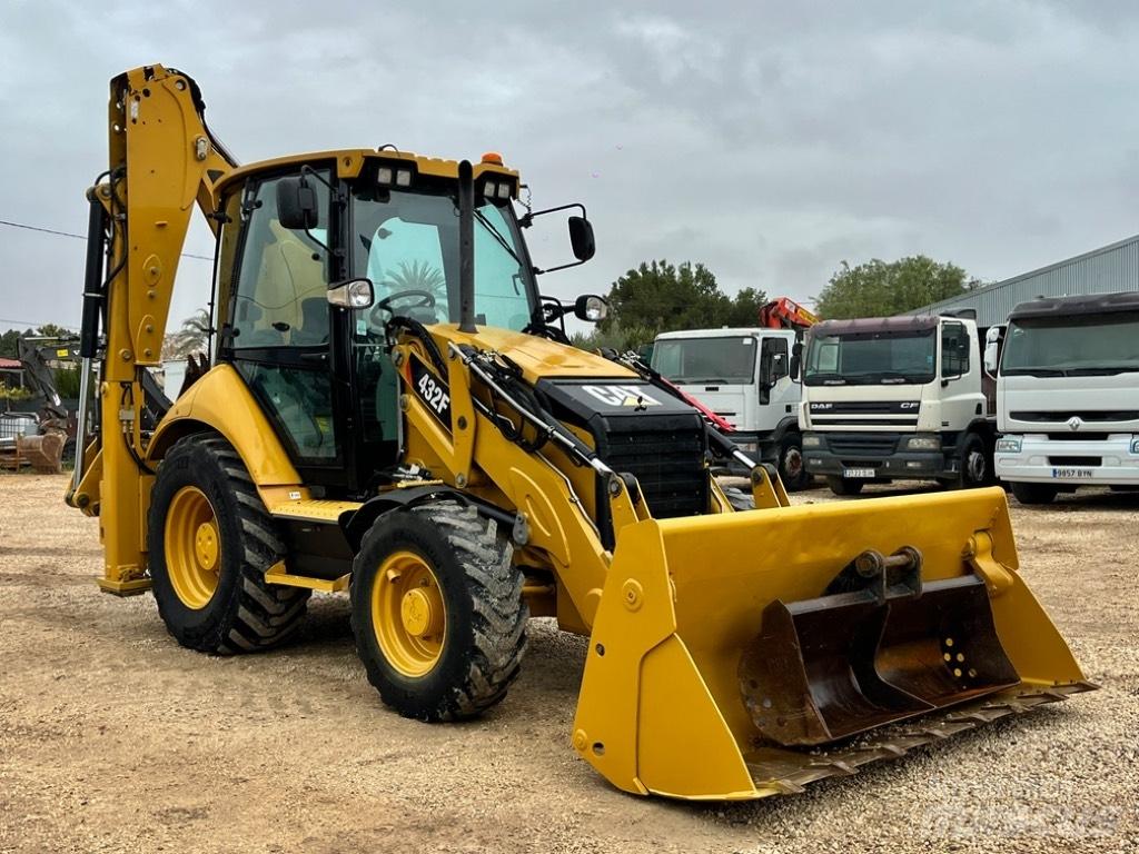 CAT 432 F Graaf-laadcombinaties