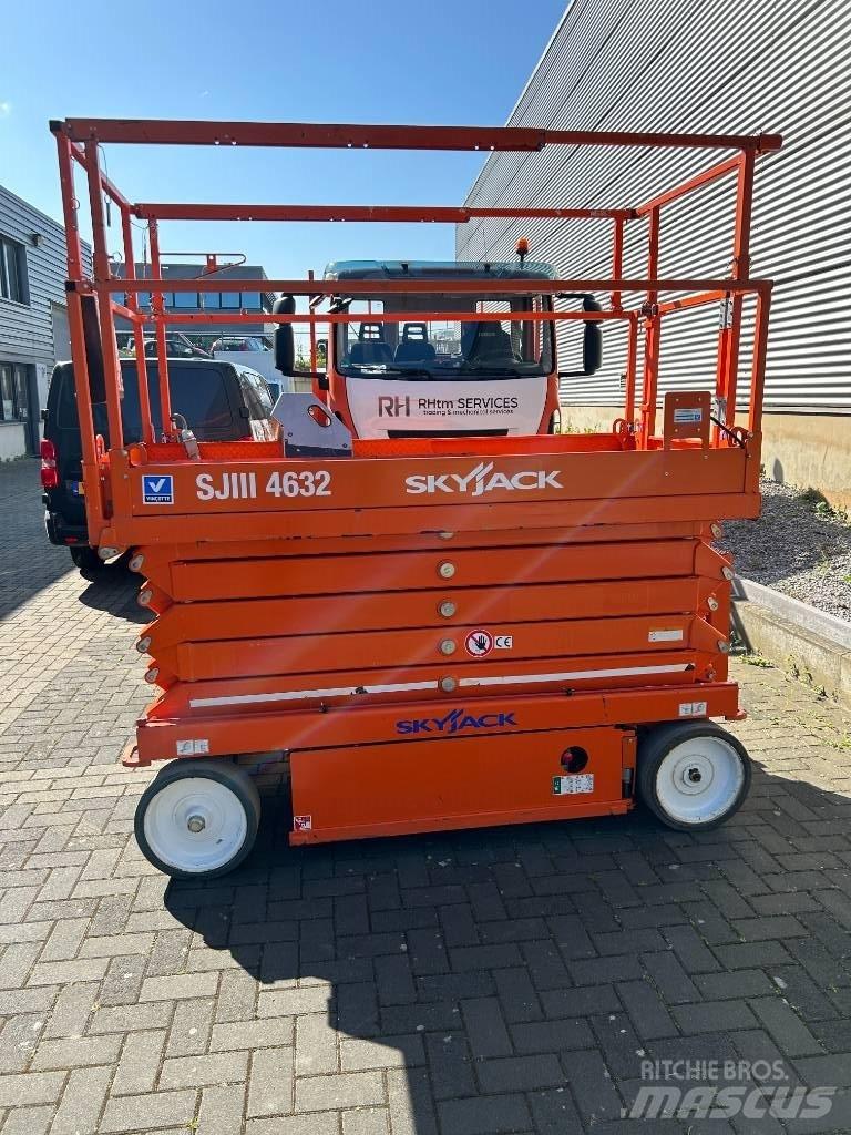 SkyJack SJ III 4632 Schaarhoogwerkers