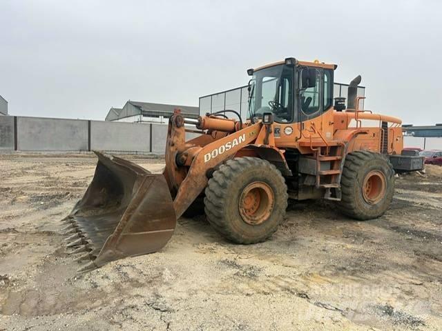 Doosan DL 300 Wielladers