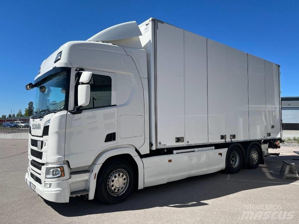 Scania R450B6X2*4NB Koelwagens