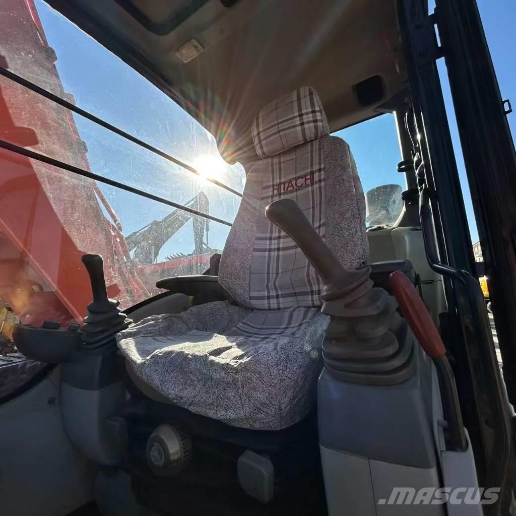 Hitachi ZX 130 Rupsgraafmachines