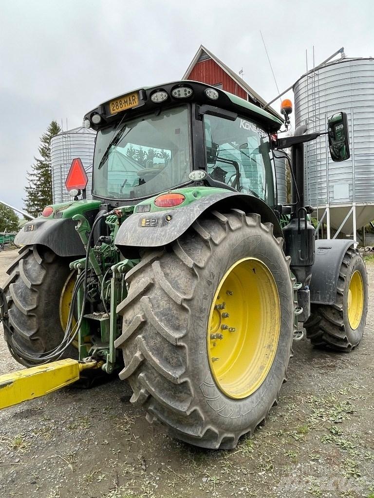 John Deere 6155R Tractoren