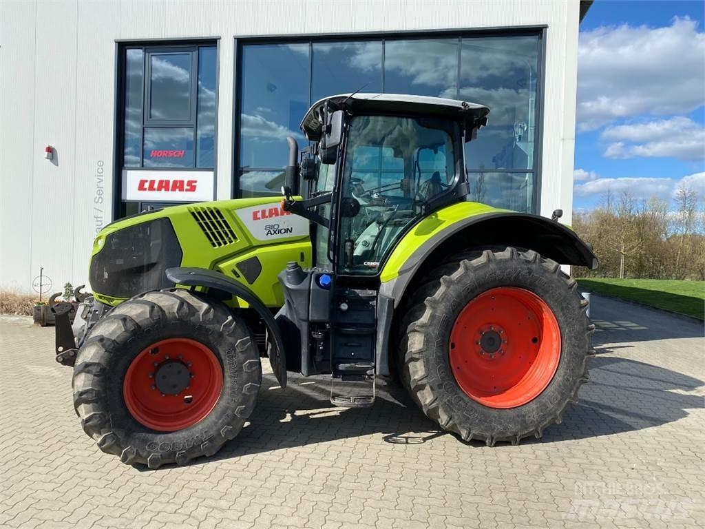 CLAAS AXION 810 Tractoren