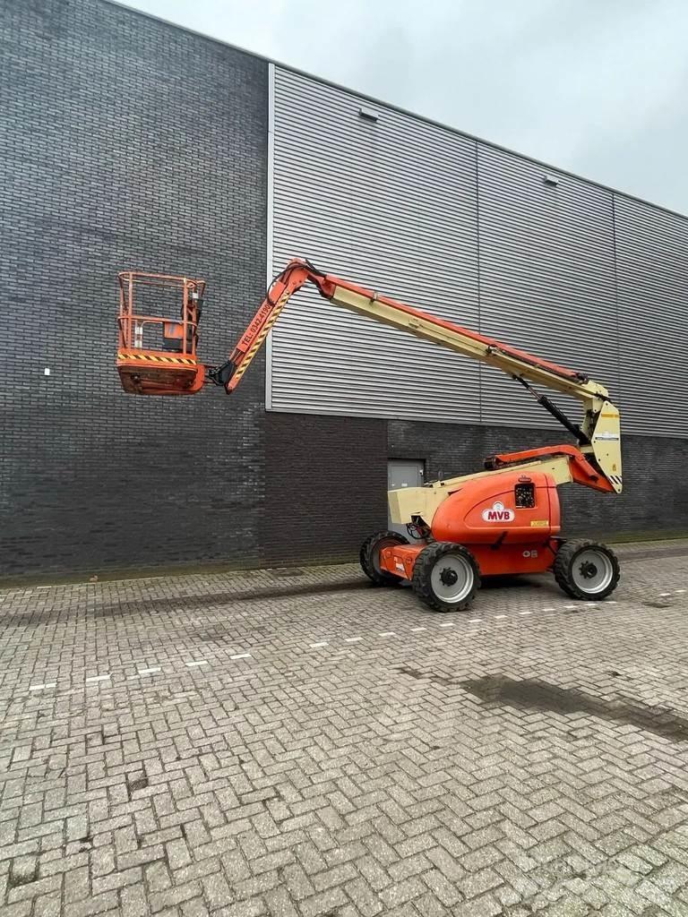JLG 600AJ Telescoophoogwerkers